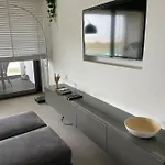 شقة Stylish 1 Bedroom - Amazing Views فوزيتا