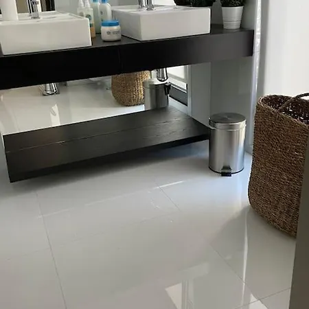 Stylish 1 Bedroom - Amazing Views Appartement