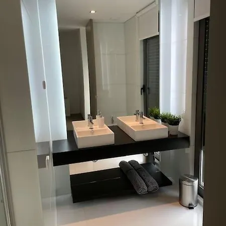 Stylish 1 Bedroom - Amazing Views Fuseta
