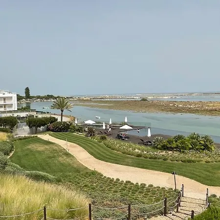 Stylish 1 Bedroom - Amazing Views Fuseta