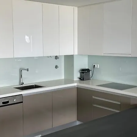 Stylish 1 Bedroom - Amazing Views Apartamento *