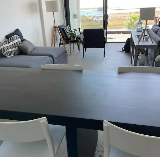 Stylish 1 Bedroom - Amazing Views * Fuzeta