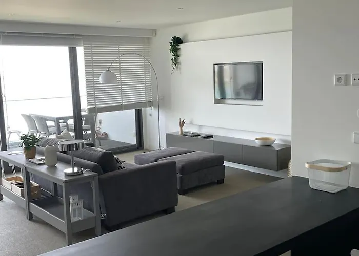 Stylish 1 Bedroom - Amazing Views Appartamento Fuzeta